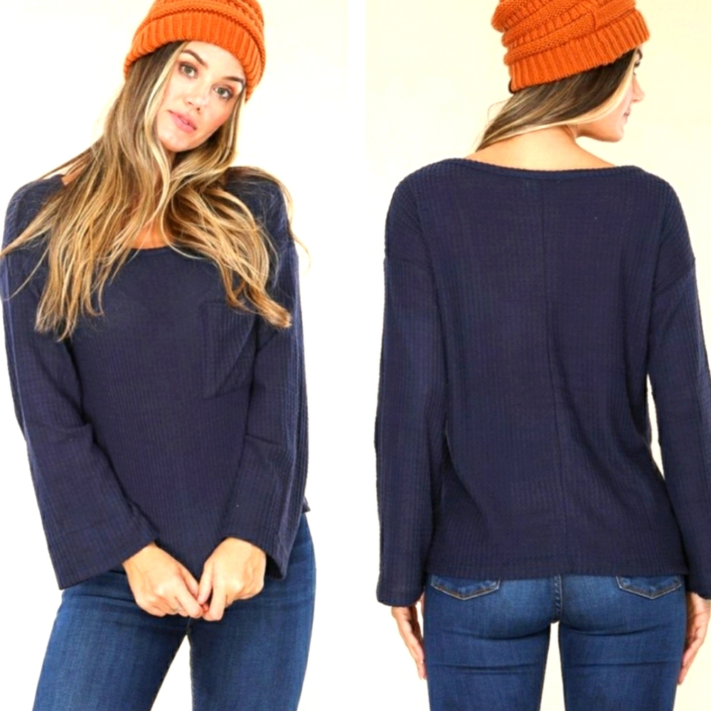 Tresics hi low waffle knit bell sleeved top Large